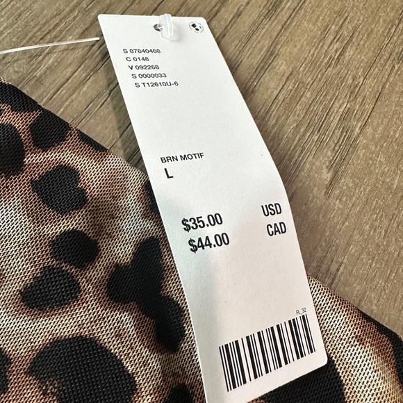 Urban Outfitters Sleeveless Asymmetrical Leopard Print Top Size Large NWT! - Picture 3 of 8
